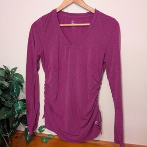 GapFit Maternity Breathe Long Sleeve Ruched Top – Pink Plum – Size S